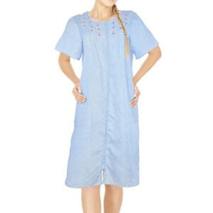 NWT Lati Fashion Floral Embroidery Women Nightgown Plus 2X Full Zip Front